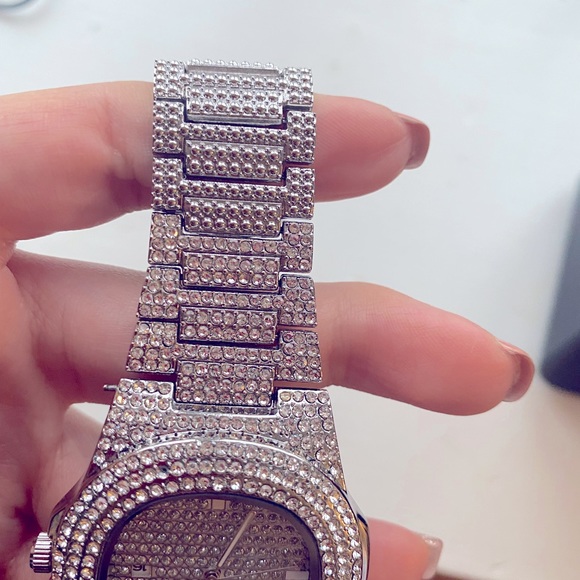 Silver Watch- Unisex - Picture 5 of 5